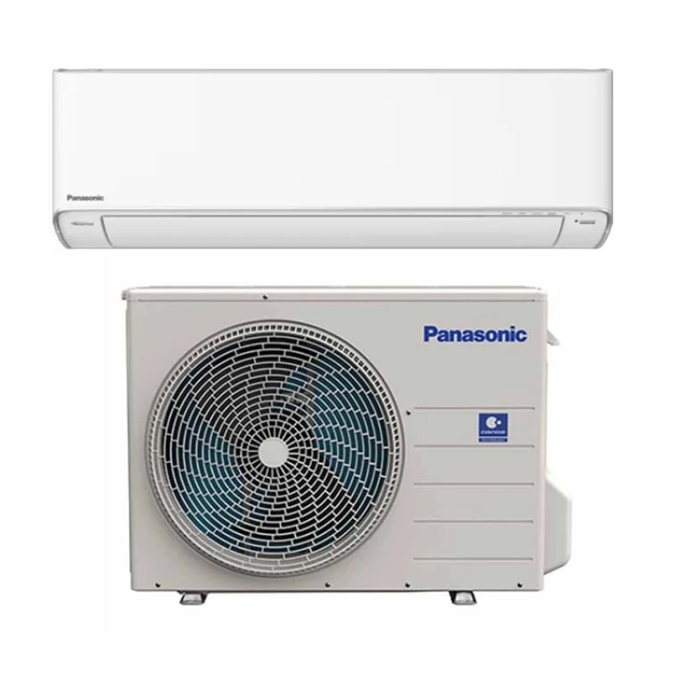 Pasangan indoor dan outdoor Panasonic berlatar putih