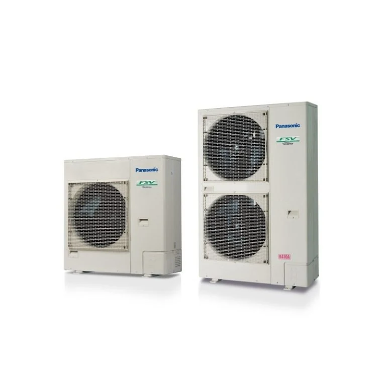 Dua ukuran outdoor Panasonic berlatar putih